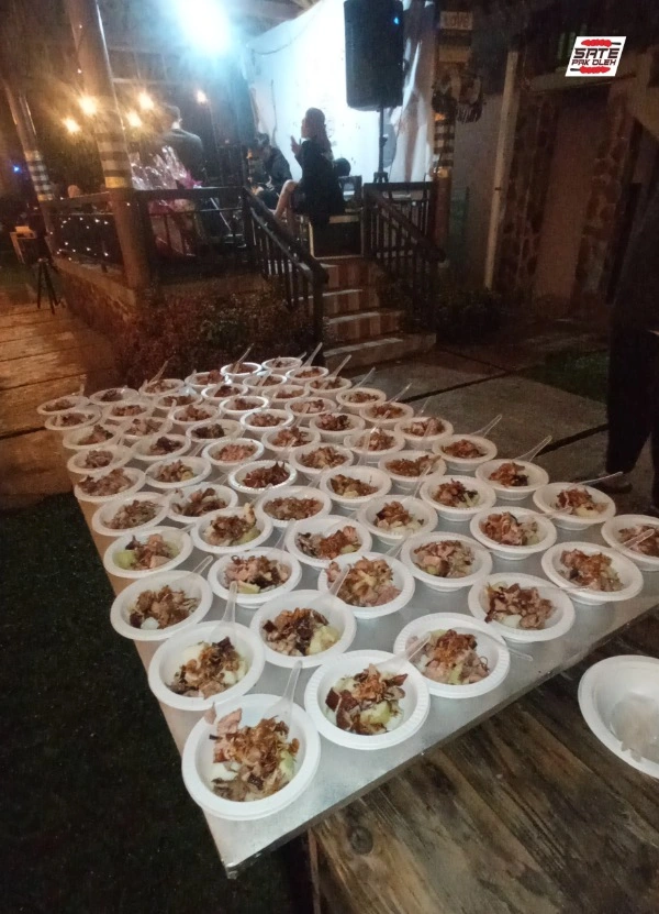 Kambing guling bogor